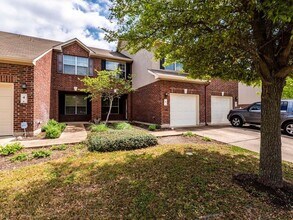 6 Verde Ranch Loop in Leander, TX - Building Photo - Building Photo