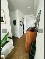 1045-20 Lexington Ave in Long Island City, NY - Building Photo