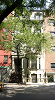 31 E 38th St Apartments