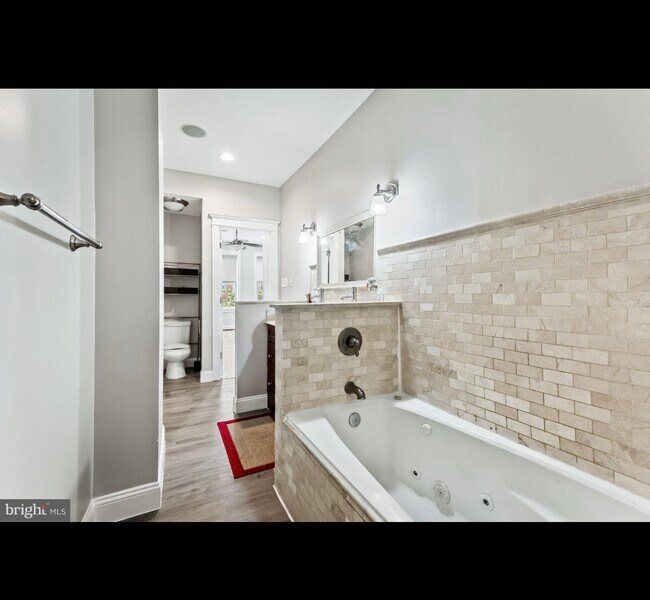 15 N Patterson Park Ave in Baltimore, MD - Building Photo - Building Photo