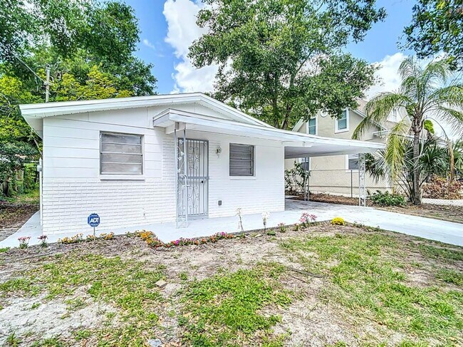 3512 N 10th St in Tampa, FL - Foto de edificio - Building Photo