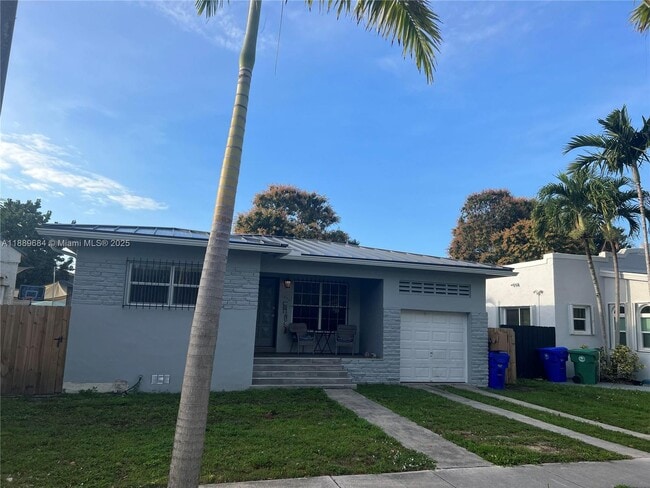 property at 1430 SW 14th St