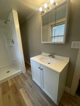 739 Martin Rd in Waterloo, IA - Building Photo - Building Photo