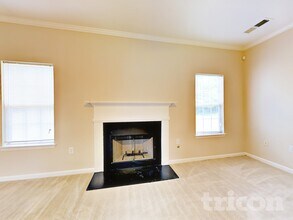 9452 Carnes Crossing Cir in Jonesboro, GA - Building Photo - Building Photo