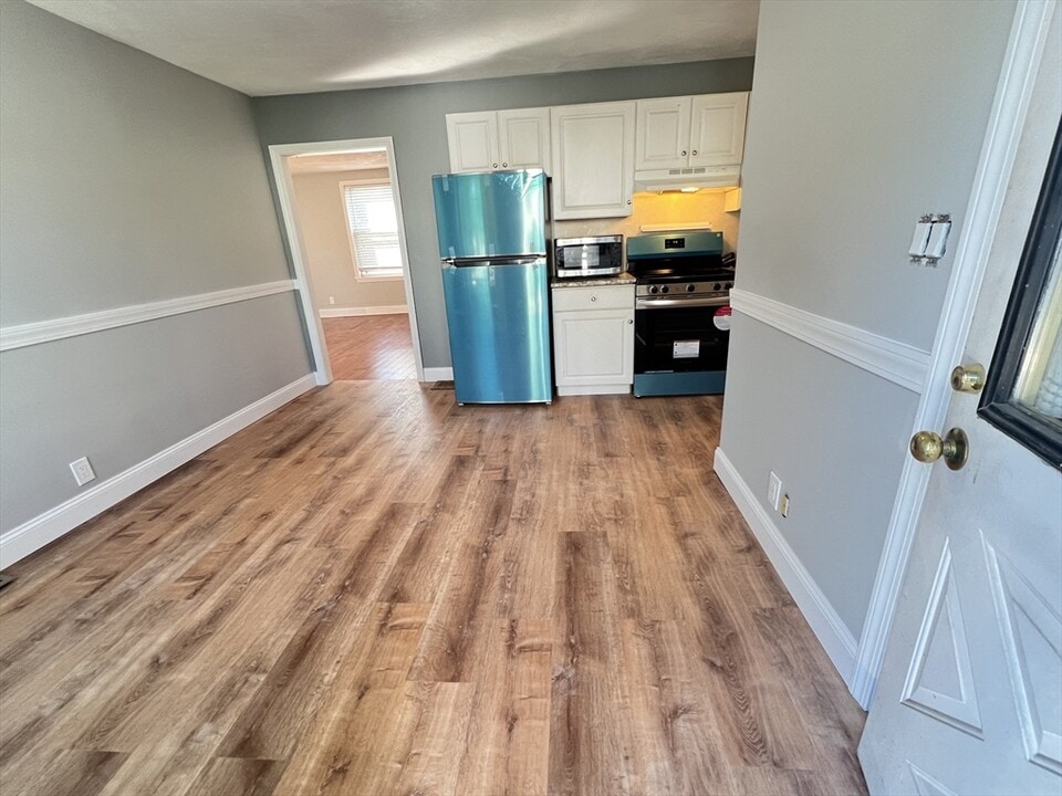 1 Mill St Ct in Danvers, MA - Building Photo
