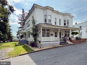 122 Houston Ave in Harrisburg, PA - Building Photo - Building Photo
