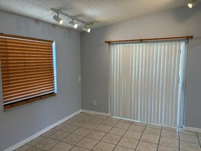 4816 Miranda Cir in Orlando, FL - Building Photo - Building Photo