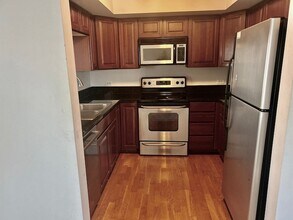 31 Foxcroft Rd in Naperville, IL - Building Photo - Building Photo