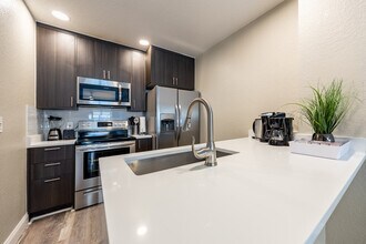 2620 Lodi Cir in Kissimmee, FL - Building Photo - Building Photo