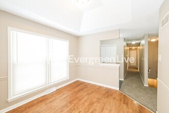 7509 E 127th St in Grandview, MO - Building Photo - Building Photo