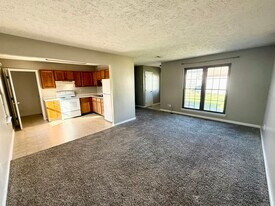 311 Raines St in Plainfield, IN - Building Photo