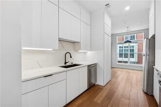 75 Boulevard NE in Atlanta, GA - Building Photo - Building Photo