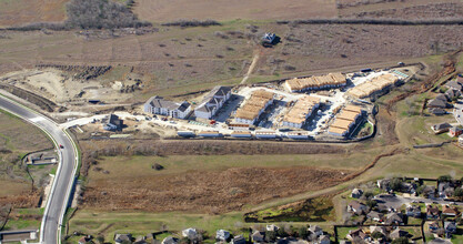 Agave East Apartments in Del Valle, TX - Building Photo - Building Photo