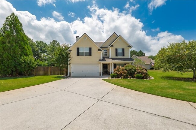 1302 Angie Ct in Loganville, GA - Building Photo - Building Photo