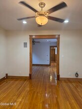 147 Homestead Ave in Albany, NY - Building Photo - Building Photo