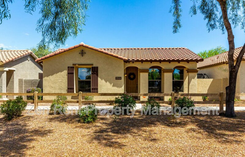 4495 E Woodside Way in Gilbert, AZ - Building Photo