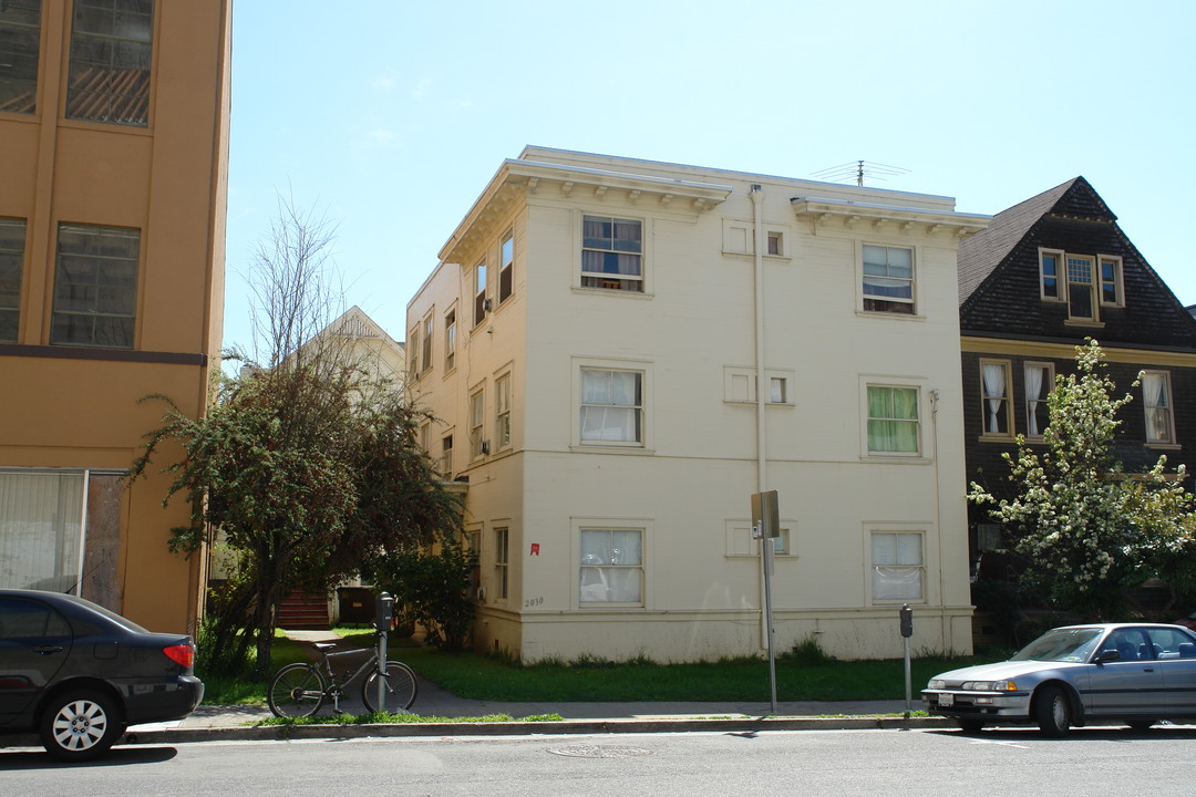 2030-2032 Bancroft Way in Berkeley, CA - Building Photo