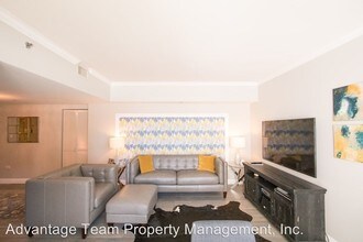 425 W Beech St-Unit -#502 in San Diego, CA - Building Photo - Building Photo