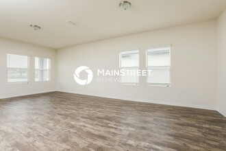 3077 Neverland Dr in New Smyrna Beach, FL - Foto de edificio - Building Photo