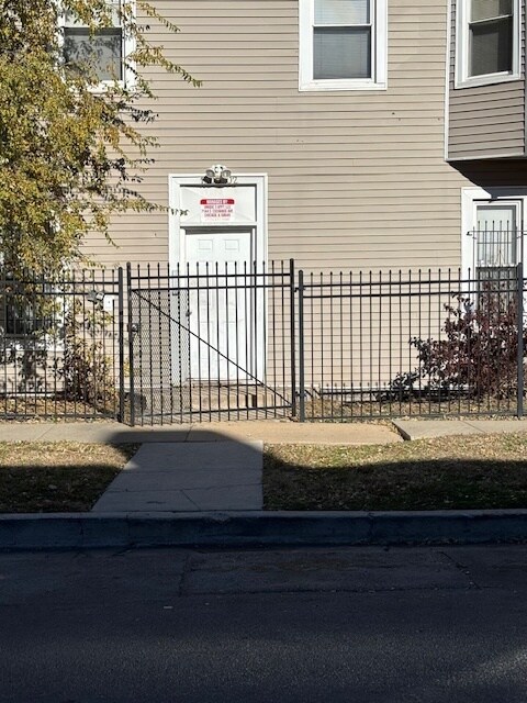 1500 E 73rd St in Chicago, IL - Building Photo - Building Photo