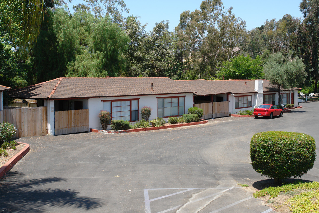 Vista Ranch Apartments in Vista, CA - Building Photo