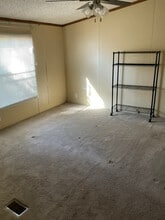 108 Pleasantville Ln in Mc Cormick, SC - Foto de edificio - Building Photo