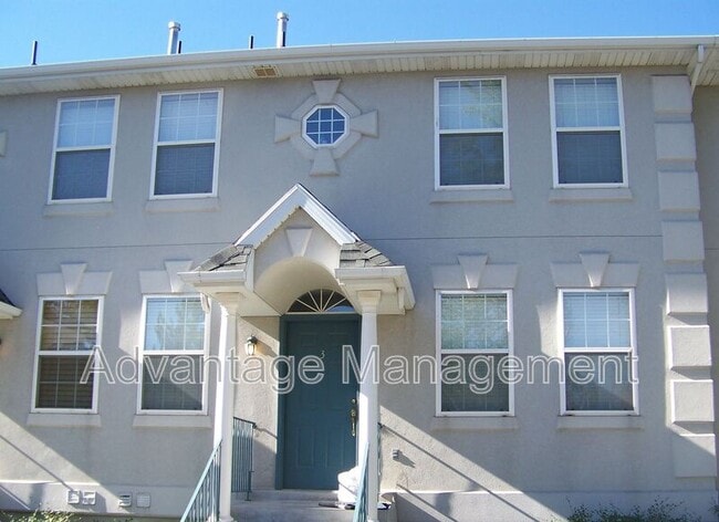 property at 1947 S Columbia Ln