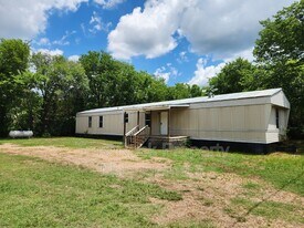 309 S Carey in Asher, OK - Building Photo