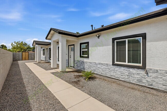 property at 511 E 8th Ave
