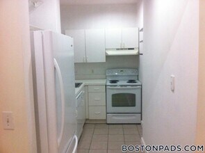 452 Park Dr in Boston, MA - Building Photo - Building Photo