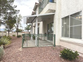 6201 E Lake Mead Blvd in Las Vegas, NV - Building Photo