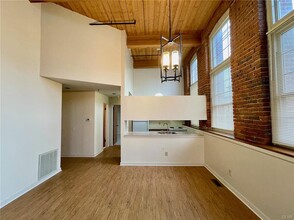 101 Race St in Catasauqua, PA - Building Photo - Building Photo