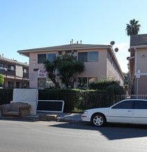 6042 Fayette St in Los Angeles, CA - Building Photo - Building Photo