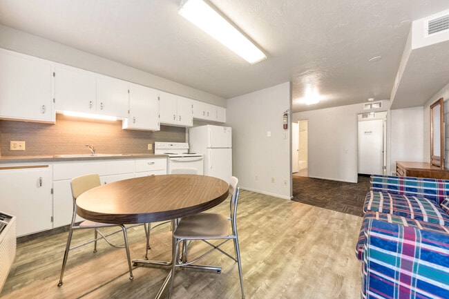 Old Main Village Apartments in Logan, UT - Building Photo - Building Photo