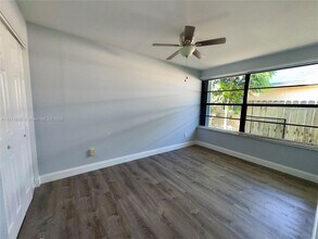 23 Snapper Ave in Key Largo, FL - Foto de edificio - Building Photo