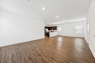 304 Mica Trl in Maxwell, TX - Building Photo - Building Photo