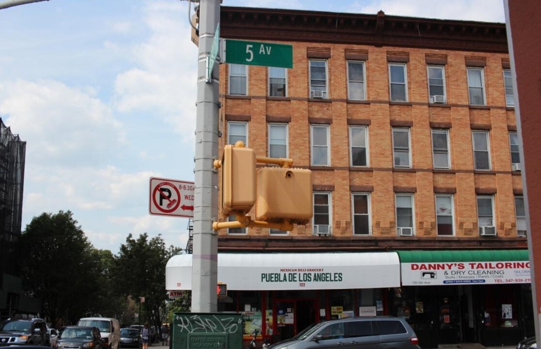 722 5th Ave in Brooklyn, NY - Foto de edificio