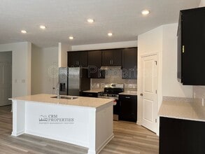 809 Oyster Bay Dr in Kokomo, IN - Building Photo - Building Photo