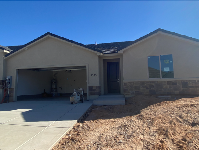 1555 W 470 N in Hurricane, UT - Building Photo - Building Photo