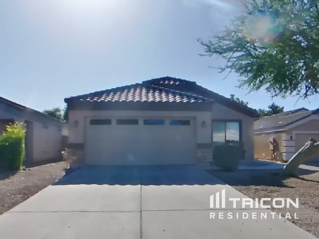 39391 N Parisi Cir in San Tan Valley, AZ - Building Photo - Building Photo
