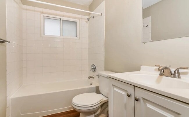 1213 42nd Ave NE in Columbia Heights, MN - Building Photo - Building Photo