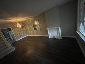 2405 N Garnet St in Philadelphia, PA - Building Photo - Building Photo