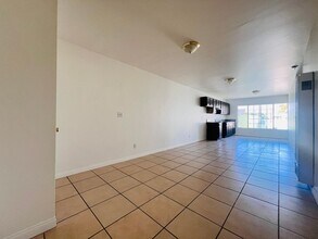 1315 S Catalina St in Los Angeles, CA - Foto de edificio - Building Photo