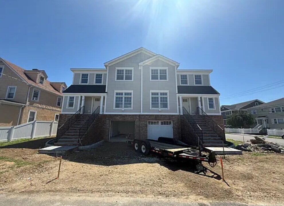 77 Congress St in Harrison, NY - Building Photo