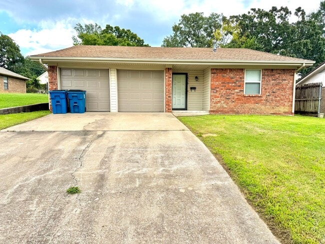 property at 1516 S 4th St