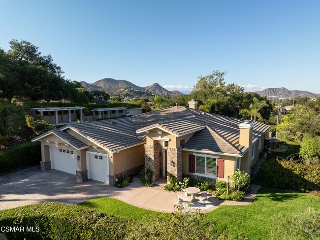 property at 750 Huntsdale Ct