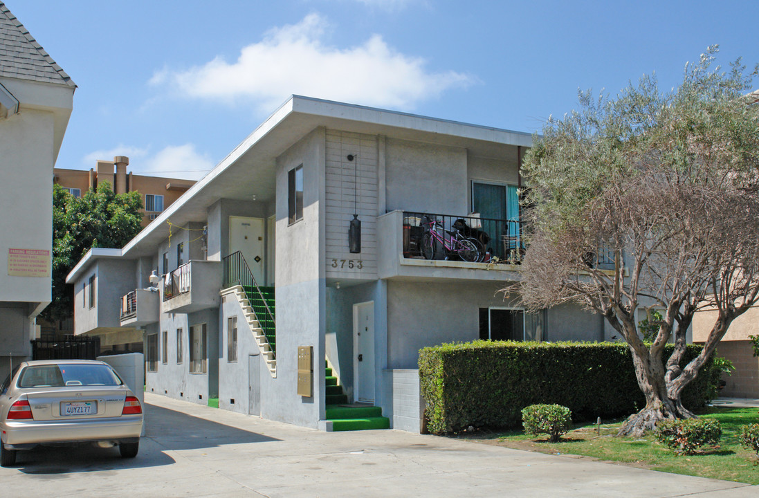 3753 Bagley Ave in Los Angeles, CA - Building Photo