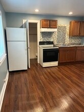 1228 N Main St, Unit 3 in Racine, WI - Foto de edificio - Building Photo