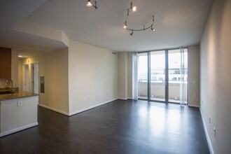 Camden Potomac Yard in Arlington, VA - Building Photo - Interior Photo