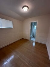 722 S Magnolia Ave in Monrovia, CA - Building Photo - Building Photo